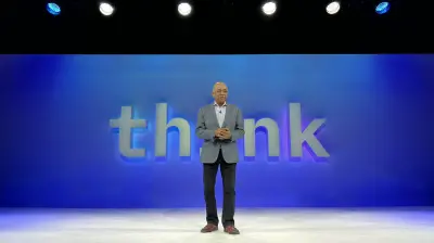 IBM'in Ana Bilgisayar Gelirlerindeki Ani Düşüşü ve Yapay Zeka Odaklı Harcamaların Etkisi
