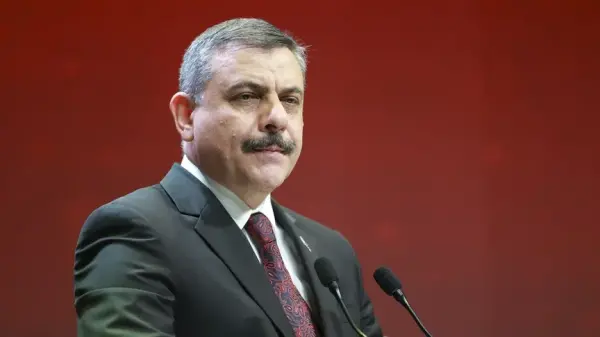 İçişleri Bakanı Çiftçi Emniyet Teşkilatı mensuplarını tebrik ederken