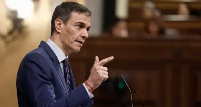 İspanya Başbakanı Pedro Sanchez erken seçim kararını açıklarken