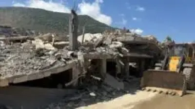 İsrail'in Yoğunlaştırdığı Saldırılarda Lübnan Köyünde 11 Kişi Hayatını Kaybetti