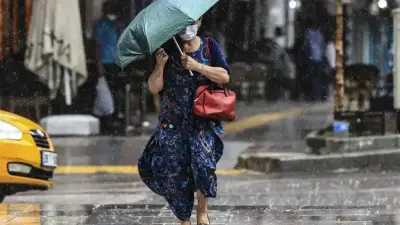 İstanbul'a 10 Saatlik Kuvvetli Sağanak Uyarısı: Sarı Alarm Verildi!