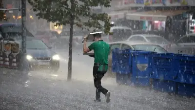 İstanbul'da Sağanak Yağış ve Sıcaklık Düşüşü