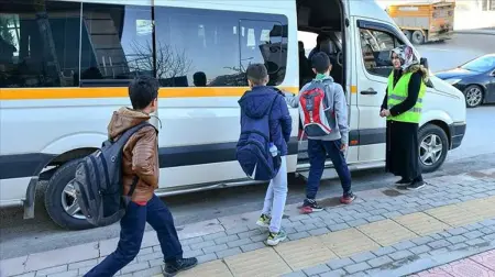 İstanbul'da okul servis ücretlerine yapılan zam haberi