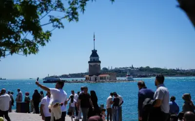 İstanbul'da Yaz Sıcaklıkları Kapıda: 30 Derece Hedefleniyor, Yurt Genelinde Hava Durumu Değişkenlik Gösterecek