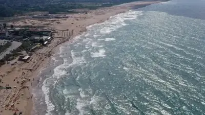 İstanbul'un Karadeniz Kıyısında 'Yüksek Dalga' Alarmı: Üç İlçede Denize Girme Yasağı