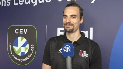 İtalyan Voleybol Yıldızı Giannelli'den Milli Oyuncu Efe Mandıracı'ya Övgü: 'Dünyanın En İyi Oyuncularından Biri'