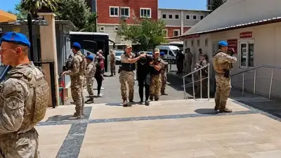 Jandarma Kıyafetiyle Film Gibi Soygun: 13 Kilo Altın ve 2 Milyon TL Gasbedildi, 8 Zanlı Tutuklandı