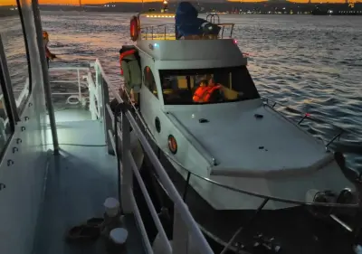 Karaköy Açıklarında Makine Arızası Yaşayan Tekne Kurtarıldı: 5 Kişi Emniyette