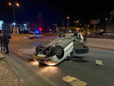 Kayseri'de Kamyonla Çarpışan Otomobil Takla Attı: Yaralı Yok