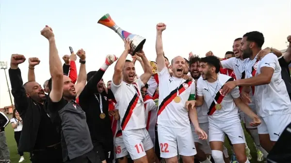 KKTC A Milli Futbol Takımı şampiyonluk kutlaması