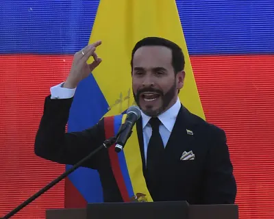Kolombiya'nın Yeni Başkanı De La Espriella Göreve Başladı: ABD'den 1 Milyar Dolarlık Güvenlik Desteği
