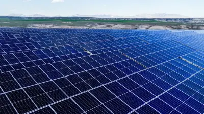 Küresel Güneş Enerjisi Kapasitesi Rekor Kırarak 3 Teravatı Aştı