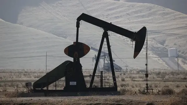 Hürmüz Boğazı'ndan geçen petrol tankerlerini gösteren uydu görüntüsü