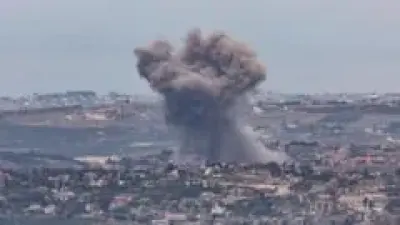 Lübnan'da İsrail Hava Saldırıları: 13 Kişi Hayatını Kaybetti