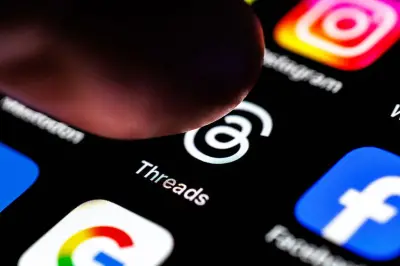Meta AI, Threads Doğrudan Mesajlarına Entegre Edildi: Küresel Kullanıma Açılıyor