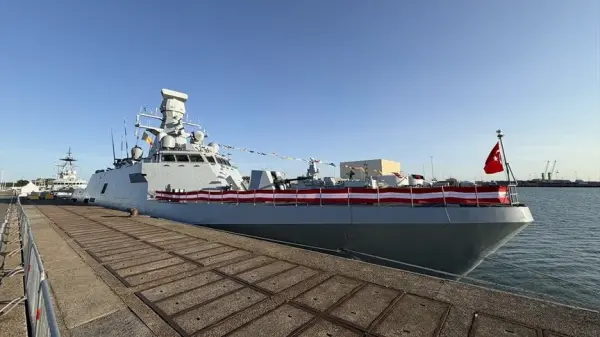 TCG Burgazada korveti Belçika'nın Zeebrugge Deniz Üssü'nde