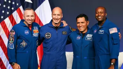 NASA'dan Artemis III Görevi: Astronotlar Belirlendi Ancak Ay'a İniş Ertelendi
