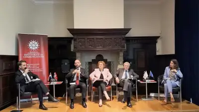 NATO'nun Geleceği Ankara Zirvesi Öncesi Lahey'de Masaya Yatırıldı