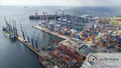 Nisan Ayı İhracatında Cumhuriyet Tarihi Rekoru: 25,4 Milyar Dolar