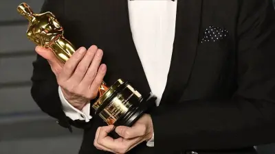 Oscar Heykelciği Kayıp: Rus Yönetmenin Kabin Bagajı Macerası Hüsranla Bitti
