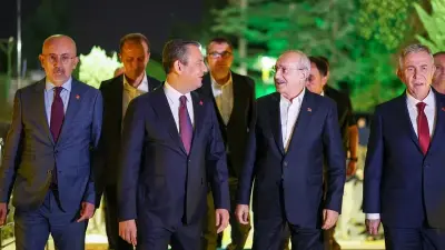 Özgür Özel'den Kılıçdaroğlu'na Koltuk Teklifi İddiası: YENİ Parti Lideri İlk Kez Açıkladı