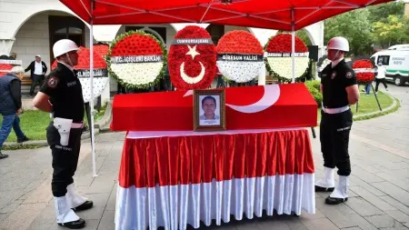 Şehit polis memuru Sarıyalçınkaya'nın cenaze töreni