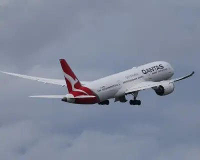 Qantas Uçağında Kabin Memuruna Saldırı: Yolcuya Ömür Boyu Seyahat Yasağı
