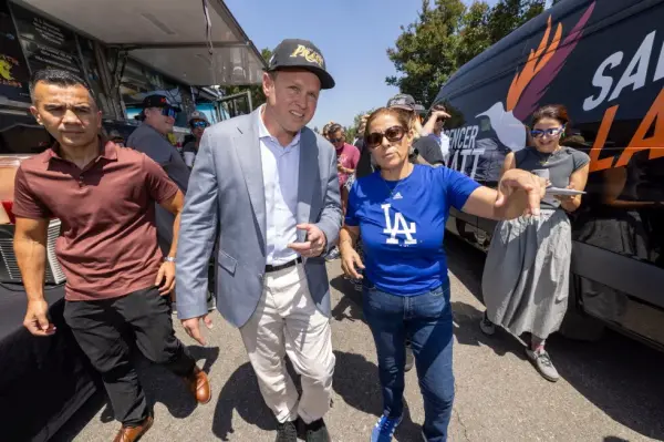 Spencer Pratt, Los Angeles'ta kampanya yaparken