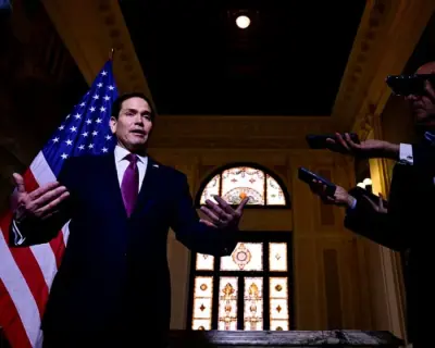 Rubio, DSÖ'nün Ebola Müdahalesini Eleştirdi: 'Geç Kalındı'