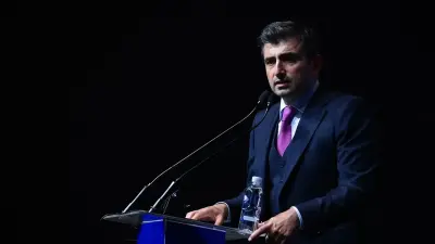 Selçuk Bayraktar'dan Teknoloji Tekellerine Karşı 'Örümcek Ağı' Uyarısı: Bağımsızlık İçin Yeni Paradigma Çağrısı