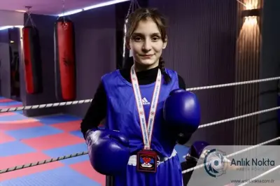 Siirt'in Altın Yumruğu Hiranur Yıldız: Türkiye Şampiyonluğundan Avrupa Zirvesine Göz Kırpıyor!