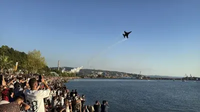 SOLOTÜRK'ten Zonguldak Semalarında Nefes Kesen Gösteri