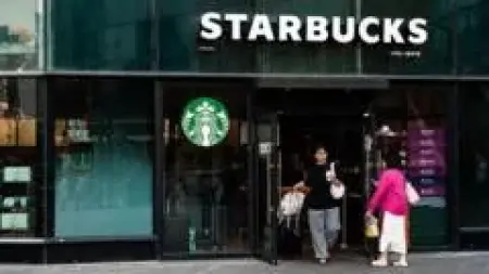 Starbucks Kore'de 'Tank Günü' tanıtımı sonrası tepkiler