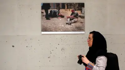 Tahran'da ABD-İsrail Saldırılarına Karşı Tarihi Bir Fotoğraf Sergisi Açıldı