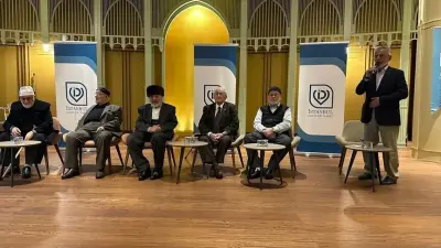 Taksim'de Tarihi Buluşma: Siyasetin Çınarları Tecrübelerini Aktardı