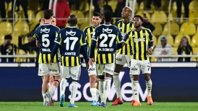 Talisca Şov Yaptı: Fenerbahçe, Başakşehir'i Üç Golle Geçti, Şampiyonluk Yarışında İddiasını Sürdürdü!