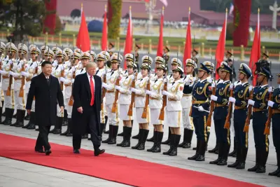 Tarihi An: Trump Pekin'de, Küresel Gözler Şi Cinping ile Yapılacak Görüşmede