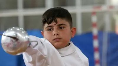 Tekmanlı Genç Eskrimci Abdullah Korkmaz'dan Ulusal Şampiyonluk: Azmin ve Disiplinin Zaferi