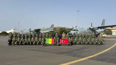Türk Deniz Kuvvetleri'ne ait deniz karakol uçağı Senegal semalarında