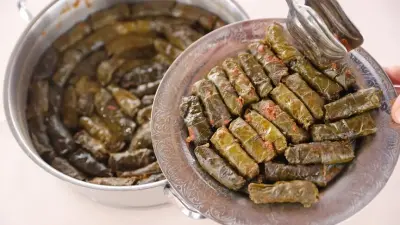 Türkiye'nin Yaprak Sarma İhracatı İlk 5 Ayda 13 Milyon Dolara Ulaştı