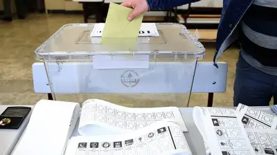 Üç Şehirde Sandık Mesaisi Başladı: 27 Parti Yerel Seçim İçin Yarışıyor