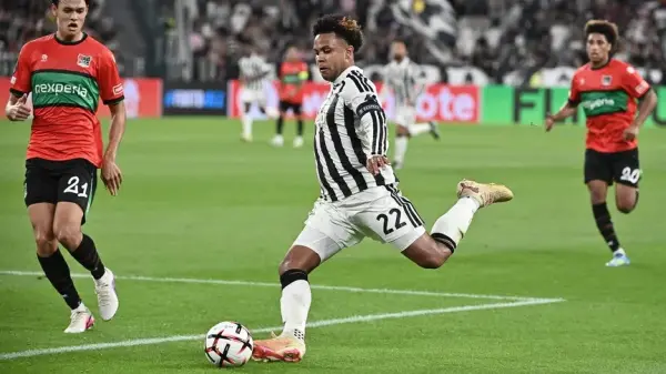 UEFA Avrupa Ligi maçında Beşiktaşlı futbolcuların sevinci