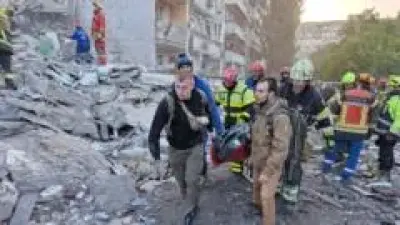 Ukrayna'da Gecenin Ardından Enkaz Kaldı: Kiev'de Rus Saldırılarında Can Kaybı Artıyor