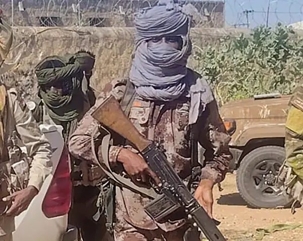 Sudan'ın El Faşir kentinde çatışma sonrası yıkımı gösteren bir fotoğraf