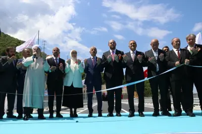 Yalova-Armutlu Yolu Hizmete Açıldı: Seyahat Süresi Yarıya İndi