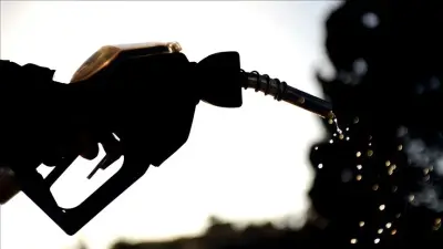 Yüksek Petrol Fiyatları Enerji Şirketlerine Kazandırırken, Beyaz Saray'a Maliyet Yükleniyor