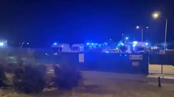 Zeytinburnu açıklarında zehirlenme şüphesiyle müdahale edilen Valianta gemisi